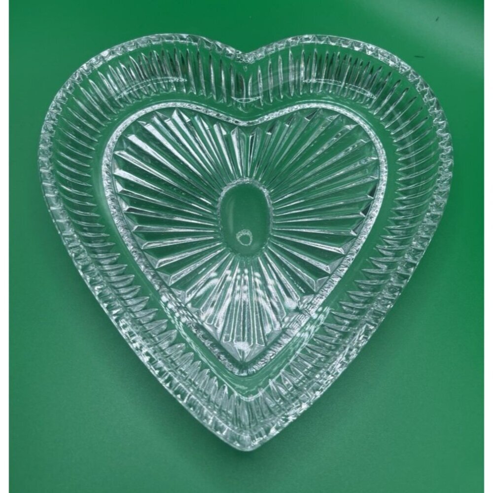 Crystal Legends Heart Shaped Dish Mikasa